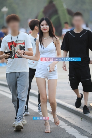 【凯恩赛帖】夏日清新美女 颜值高身材好