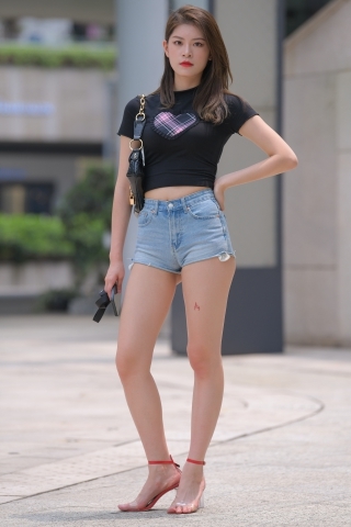 热裤美腿美女（城市版）J5634